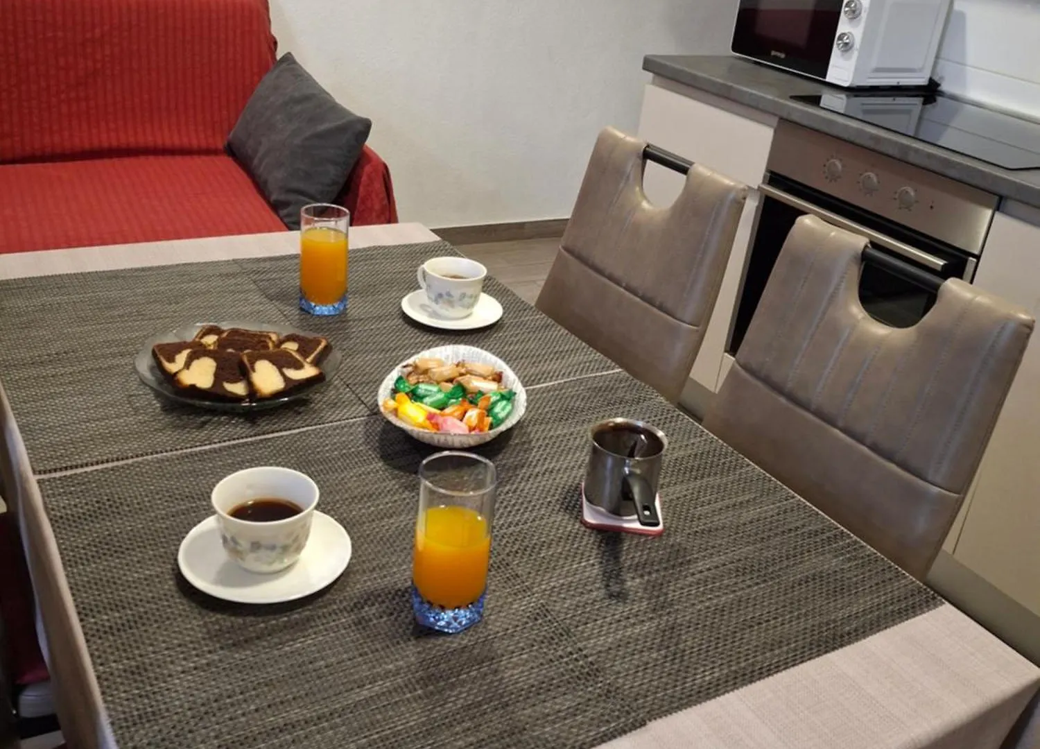 Apartment Neva Split With Free Private Parking Space